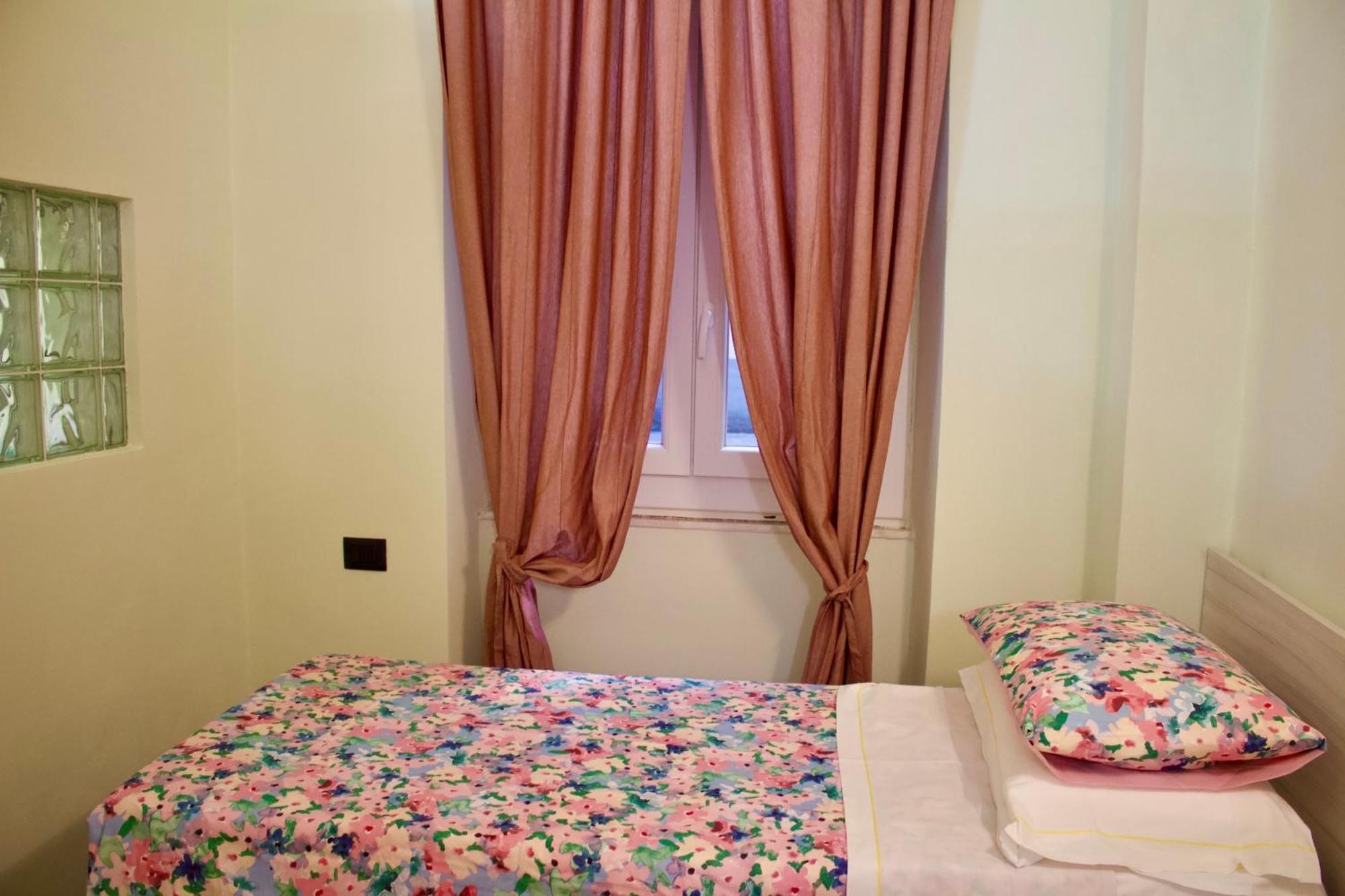 H2ome- Bolzaneto 2 Wifi Ac Appartement Genua